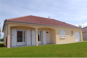 t5 à la location -   10260  VAUDES, surface 100 m2 location t5 - UBI481357418
